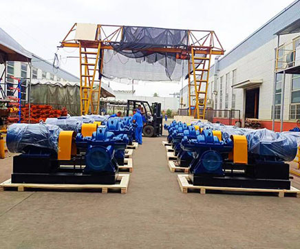 我司大批量泵產(chǎn)品出口巴基斯坦援建水電站供水裝車(chē)出發(fā)！